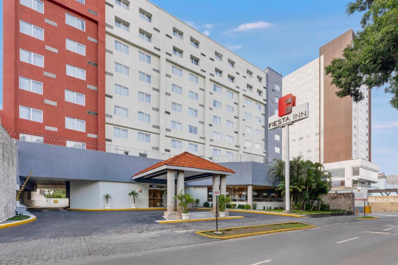 Fiesta Inn Guadalajara Expo Exterior photo